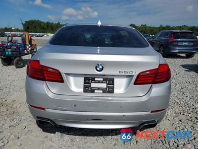 Zdjęcie 6 z 13 samochodu: 2012 BMW 550 XI VIN:WBAFU9C59CC786987 - miniatura