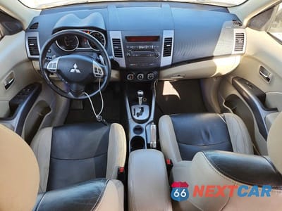 Zdjęcie 8 z 14 samochodu: 2012 MITSUBISHI OUTLANDER SE VIN:JA4AS3AW7CU001155 - miniatura