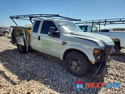 Czwarte zdjęcie samochodu z boku: 2008 FORD F250 SUPER DUTY VIN:1FTNX20588EA66111 - miniatura