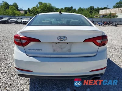 Zdjęcie 6 z 12 samochodu: 2016 HYUNDAI SONATA SE VIN:5NPE24AF6GH306997 - miniatura