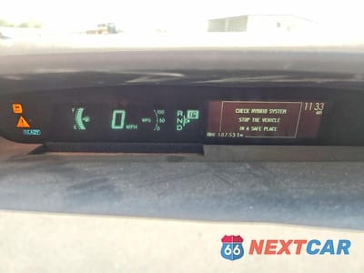 Zdjęcie 9 z 13 samochodu: 2014 TOYOTA PRIUS TWO VIN:JTDKN3DU6E0358218 - miniatura