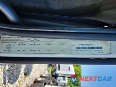 Zdjęcie 10 z 10 samochodu: 2014 VOLVO VN VNL VIN:4V4NC9EH2EN165076 - miniatura