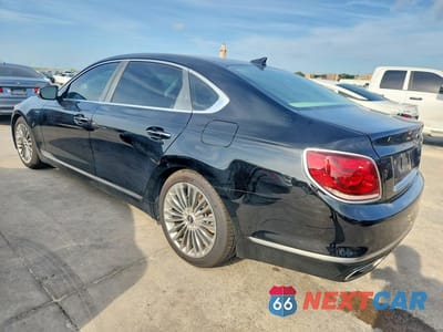 Drugie zdjęcie samochodu z przodu: 2019 KIA K900 LUXURY VIN:KNAS34J69K6014471 - miniatura