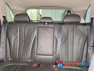 Zdjęcie 10 z 13 samochodu: 2015 BMW X5 XDRIVE35D VIN:5UXKS4C52F0N06065 - miniatura