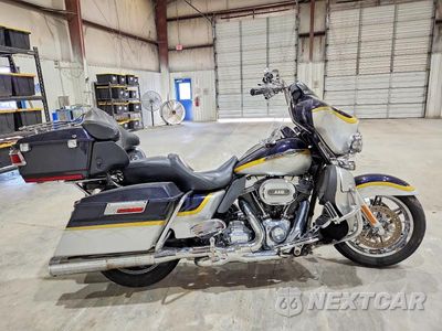 2012 HARLEY-DAVIDSON FLHTCUSE7 CVO ULTRA CLASSIC ELECTRA GLIDE 1HD1PR811CB953745 - główne zdjęcie licytacji z USA - miniatura