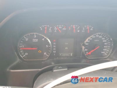 Zdjęcie 9 z 12 samochodu: 2016 CHEVROLET SILVERADO K2500 HEAVY DUTY VIN:1GC2KUEG7GZ407531 - miniatura