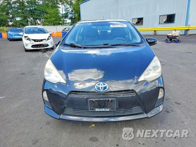 Piąte zdjęcie samochodu w środku: 2013 TOYOTA PRIUS C TWO VIN:JTDKDTB34D1533488 - miniatura