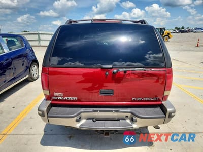 Zdjęcie 6 z 13 samochodu: 1999 CHEVROLET BLAZER VIN:1GNCS13WXX2188724 - miniatura