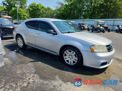 Czwarte zdjęcie samochodu z boku: 2012 DODGE AVENGER SE VIN:1C3CDZAB1CN129012 - miniatura