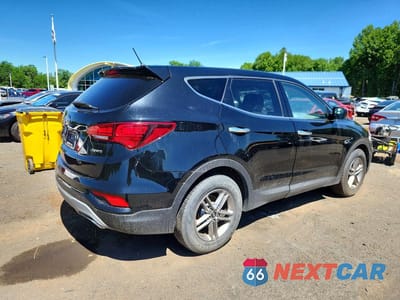 Trzecie zdjęcie samochodu z tyłu: 2018 HYUNDAI SANTA FE SPORT 2.4L VIN:5NMZT3LB2JH084420 - miniatura