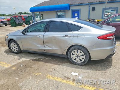 Drugie zdjęcie samochodu z przodu: 2020 FORD FUSION S VIN:3FA6P0G77LR222618 - miniatura