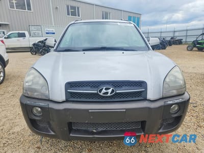 Piąte zdjęcie samochodu w środku: 2006 HYUNDAI TUCSON GL VIN:KM8JM72D76U399391 - miniatura
