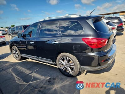 Drugie zdjęcie samochodu z przodu: 2017 NISSAN PATHFINDER PLATINUM VIN:5N1DR2MN2HC623909 - miniatura