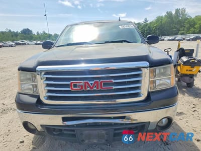 Piąte zdjęcie samochodu w środku: 2013 GMC SIERRA K1500 SLT VIN:3GTP2WE77DG130702 - miniatura