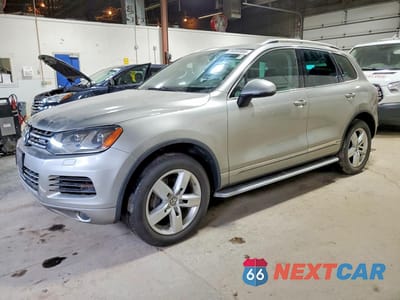 2011 VOLKSWAGEN TOUAREG HYBRID WVGFG9BP1BD004991 - główne zdjęcie licytacji z USA - miniatura