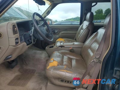 Zdjęcie 7 z 14 samochodu: 1997 CHEVROLET SUBURBAN VIN:1GNFK16R8VJ409212 - miniatura