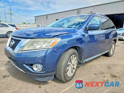 2015 NISSAN PATHFINDER SV 5N1AR2MN9FC672136 - główne zdjęcie licytacji z USA - miniatura