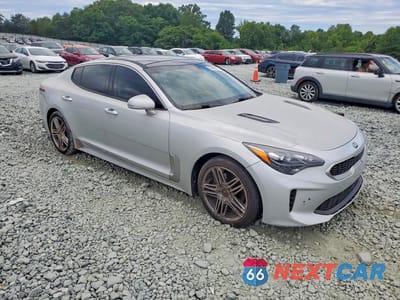 Czwarte zdjęcie samochodu z boku: 2018 KIA STINGER PREMIUM VIN:KNAE25LA6J6015292 - miniatura
