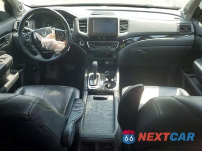 Zdjęcie 8 z 13 samochodu: 2017 HONDA RIDGELINE RTL VIN:5FPYK3F78HB038678 - miniatura
