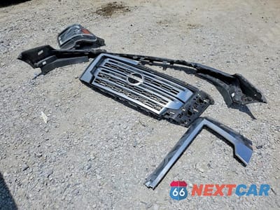 Zdjęcie 12 z 13 samochodu: 2023 NISSAN TITAN XD PLATINUM RESERVE VIN:1N6AA1FB4PN114691 - miniatura