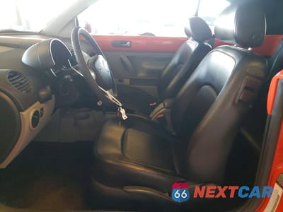 Zdjęcie 7 z 12 samochodu: 2003 VOLKSWAGEN NEW BEETLE GLS VIN:3VWCK21Y13M314942 - miniatura
