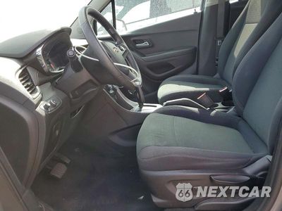 Zdjęcie 7 z 13 samochodu: 2020 CHEVROLET TRAX LS VIN:3GNCJKSB0LL333804 - miniatura