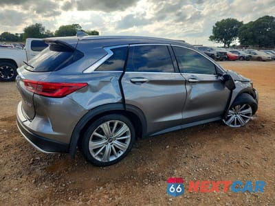 Trzecie zdjęcie samochodu z tyłu: 2020 INFINITI QX50 SENSORY VIN:3PCAJ5M15LF121095 - miniatura
