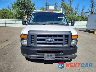 Piąte zdjęcie samochodu w środku: 2014 FORD ECONOLINE E250 VAN VIN:1FTNE2EW7EDA49499 - miniatura