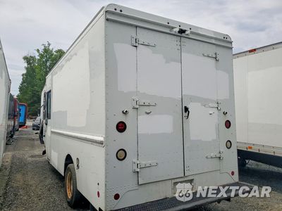 Drugie zdjęcie samochodu z przodu: 2013 FORD E350 DELIVERY TRUCK VIN:1FC3E3KL3DDA22919 - miniatura