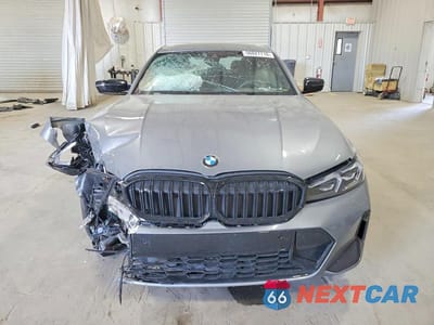 Piąte zdjęcie samochodu w środku: 2024 BMW 330XI VIN:3MW89FF07R8E32135 - miniatura