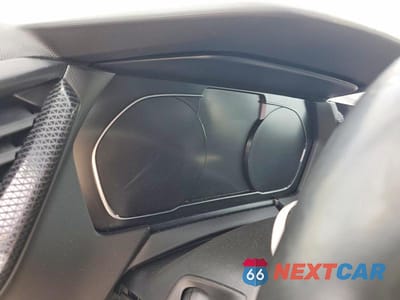 Zdjęcie 9 z 12 samochodu: 2021 BMW 228XI VIN:WBA73AK06M7H04581 - miniatura