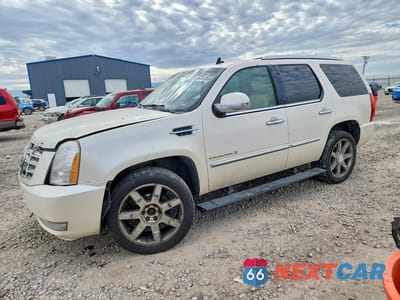 2008 CADILLAC ESCALADE LUXURY 1GYFK638X8R184860 - główne zdjęcie licytacji z USA - miniatura