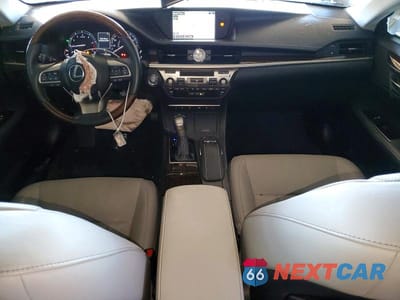 Zdjęcie 8 z 12 samochodu: 2016 LEXUS ES 350 VIN:58ABK1GG9GU022954 - miniatura