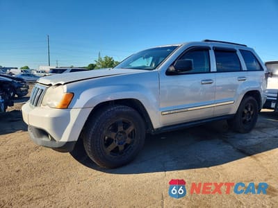 2010 JEEP GRAND CHEROKEE LAREDO 1J4PR4GK8AC127558 - główne zdjęcie licytacji z USA - miniatura
