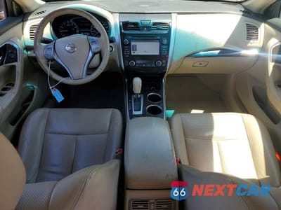 Zdjęcie 8 z 13 samochodu: 2013 NISSAN ALTIMA 2.5 VIN:1N4AL3AP9DC160090 - miniatura