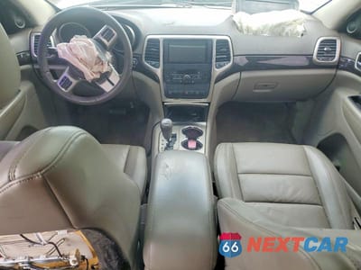 Zdjęcie 8 z 12 samochodu: 2011 JEEP GRAND CHEROKEE LAREDO VIN:1J4RS4GG3BC532186 - miniatura