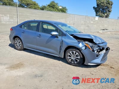 Czwarte zdjęcie samochodu z boku: 2022 TOYOTA COROLLA LE VIN:JTDEAMDE8N3013391 - miniatura