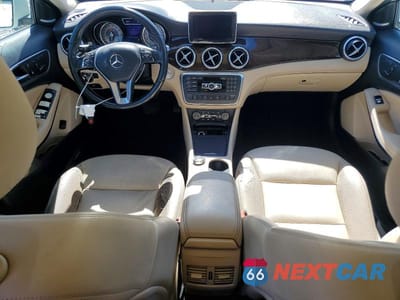 Zdjęcie 8 z 12 samochodu: 2015 MERCEDES-BENZ GLA 250 VIN:WDCTG4EB7FJ177880 - miniatura