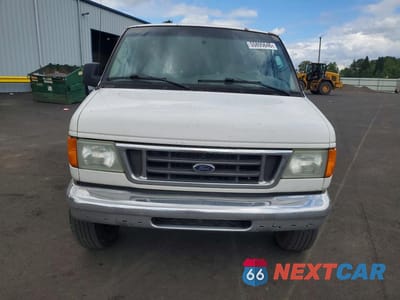 Piąte zdjęcie samochodu w środku: 2006 FORD E350 DELIVERY VAN VIN:1FTSE34L76DA30758 - miniatura