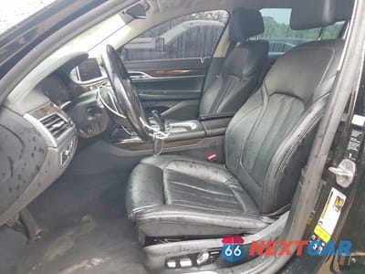 Zdjęcie 7 z 12 samochodu: 2020 BMW 740 XI VIN:WBA7T4C01LCD62169 - miniatura