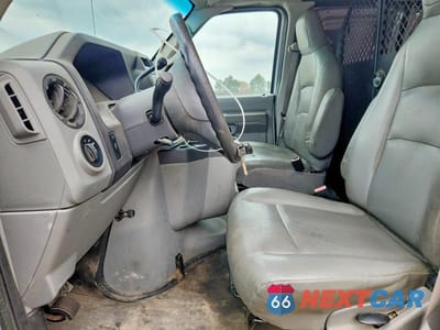 Zdjęcie 7 z 14 samochodu: 2013 FORD ECONOLINE E250 VAN VIN:1FTNE2EW3DDA33783 - miniatura