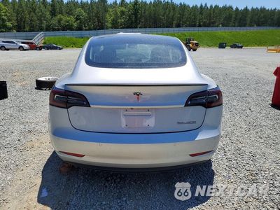 Zdjęcie 6 z 13 samochodu: 2018 TESLA MODEL 3 VIN:5YJ3E1EB7JF083329 - miniatura