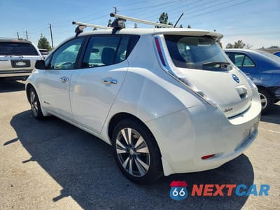 Drugie zdjęcie samochodu z przodu: 2016 NISSAN LEAF SV VIN:1N4BZ0CP8GC302206 - miniatura