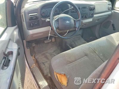 Zdjęcie 8 z 12 samochodu: 2007 FORD F250 SUPER DUTY VIN:1FTNF205X7EB19473 - miniatura