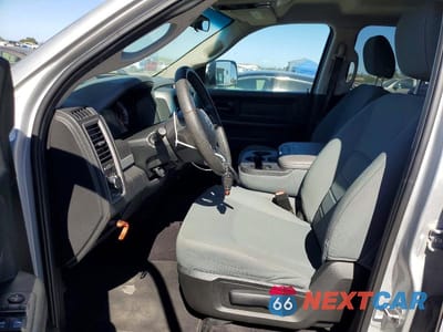 Zdjęcie 7 z 12 samochodu: 2017 RAM 1500 ST VIN:1C6RR7KM8HS606403 - miniatura