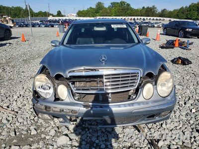 Piąte zdjęcie samochodu w środku: 2005 MERCEDES-BENZ E 320 VIN:WDBUF65J85A694618 - miniatura