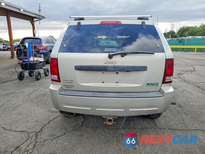 Zdjęcie 6 z 12 samochodu: 2007 JEEP GRAND CHEROKEE LAREDO VIN:1J8GR48KX7C606148 - miniatura