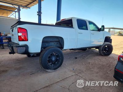 Trzecie zdjęcie samochodu z tyłu: 2007 CHEVROLET SILVERADO K2500 HEAVY DUTY VIN:1GCHK23667F531929 - miniatura