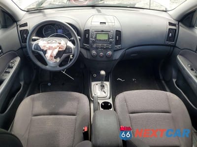 Zdjęcie 8 z 13 samochodu: 2012 HYUNDAI ELANTRA TOURING GLS VIN:KMHDC8AEXCU155794 - miniatura