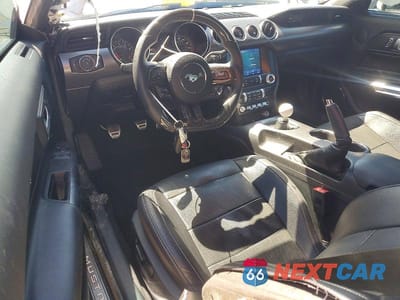 Zdjęcie 8 z 13 samochodu: 2020 FORD MUSTANG GT VIN:1FA6P8CF1L5170675 - miniatura